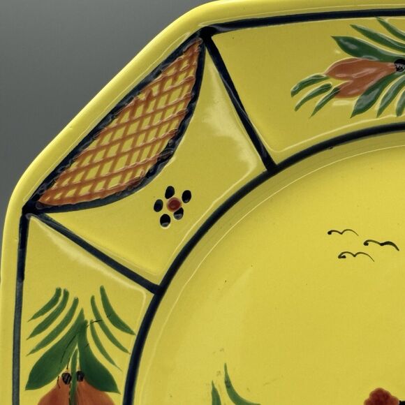 HB Henriot Quimper SOLEIL YELLOW Breton Woman Octagonal 10 1/4" Dinner Plate - Picture 3 of 8